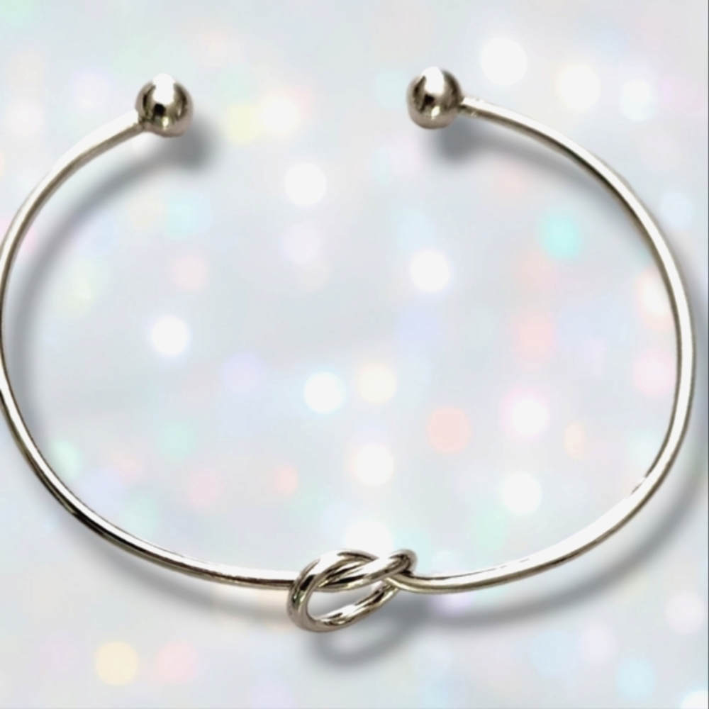 Silver love knot bangle silver bracelet NWT - Picture 4 of 7